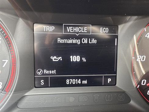Used 2021 Chevrolet TrailBlazer RS w/ Convenience Package FWD image 17