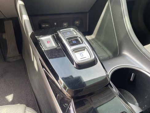 Used 2020 Hyundai Sonata Limited FWD image 25