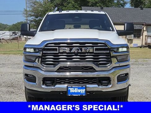 New 2025 RAM 2500 Tradesman w/ Chrome Appearance Group AWD/4WD image 3