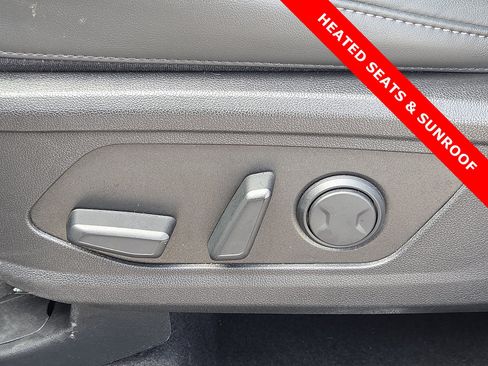 Used 2023 Kia Sorento SX AWD/4WD image 15