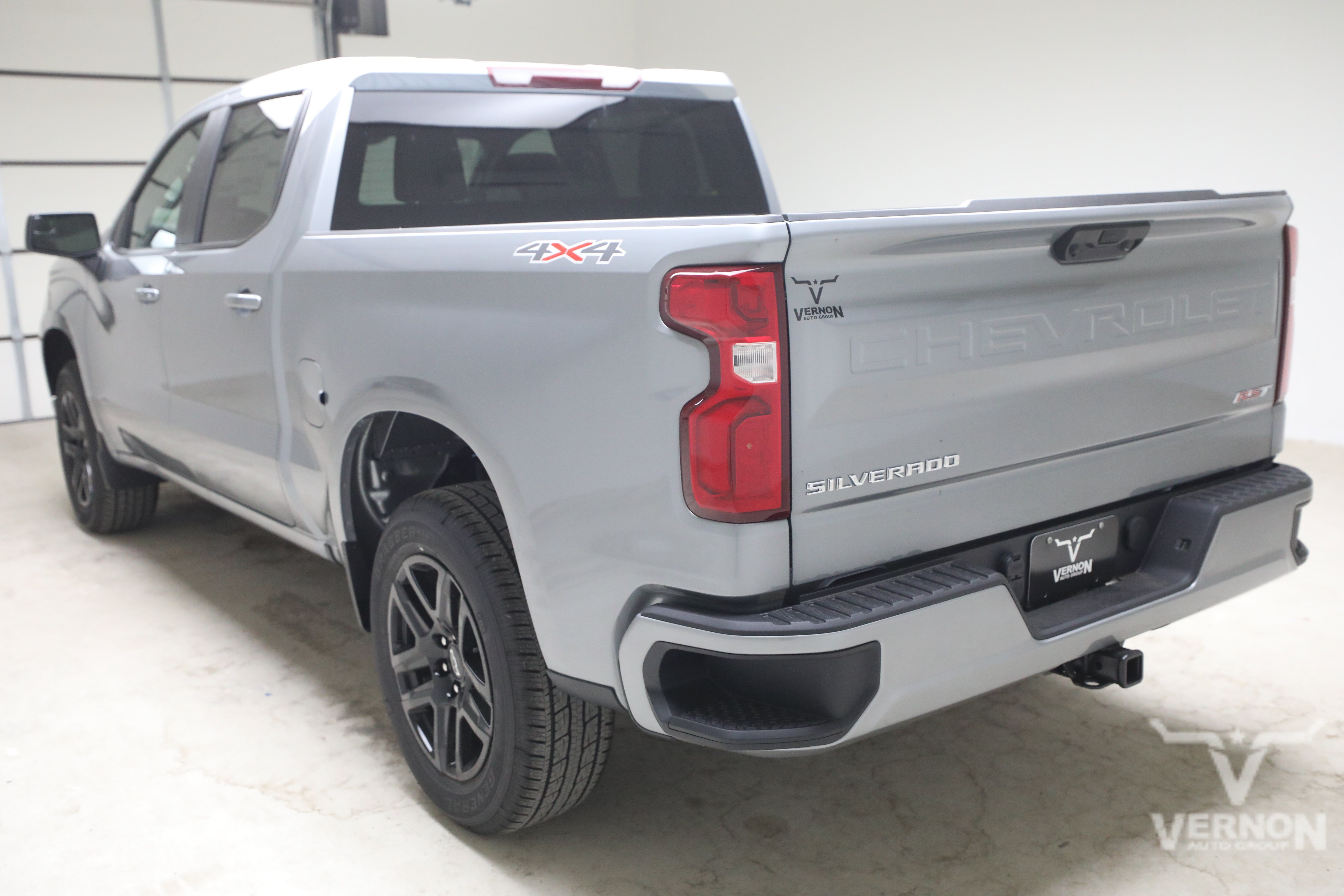 New 2026 Chevrolet Silverado 1500 RST AWD/4WD image 3
