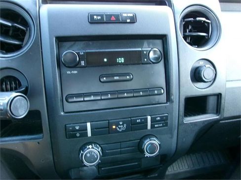 Used 2014 Ford F150 XL image 18