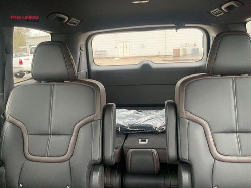 New 2026 Nissan Armada SL w/ Captain's Chari Seat Package RWD image 23