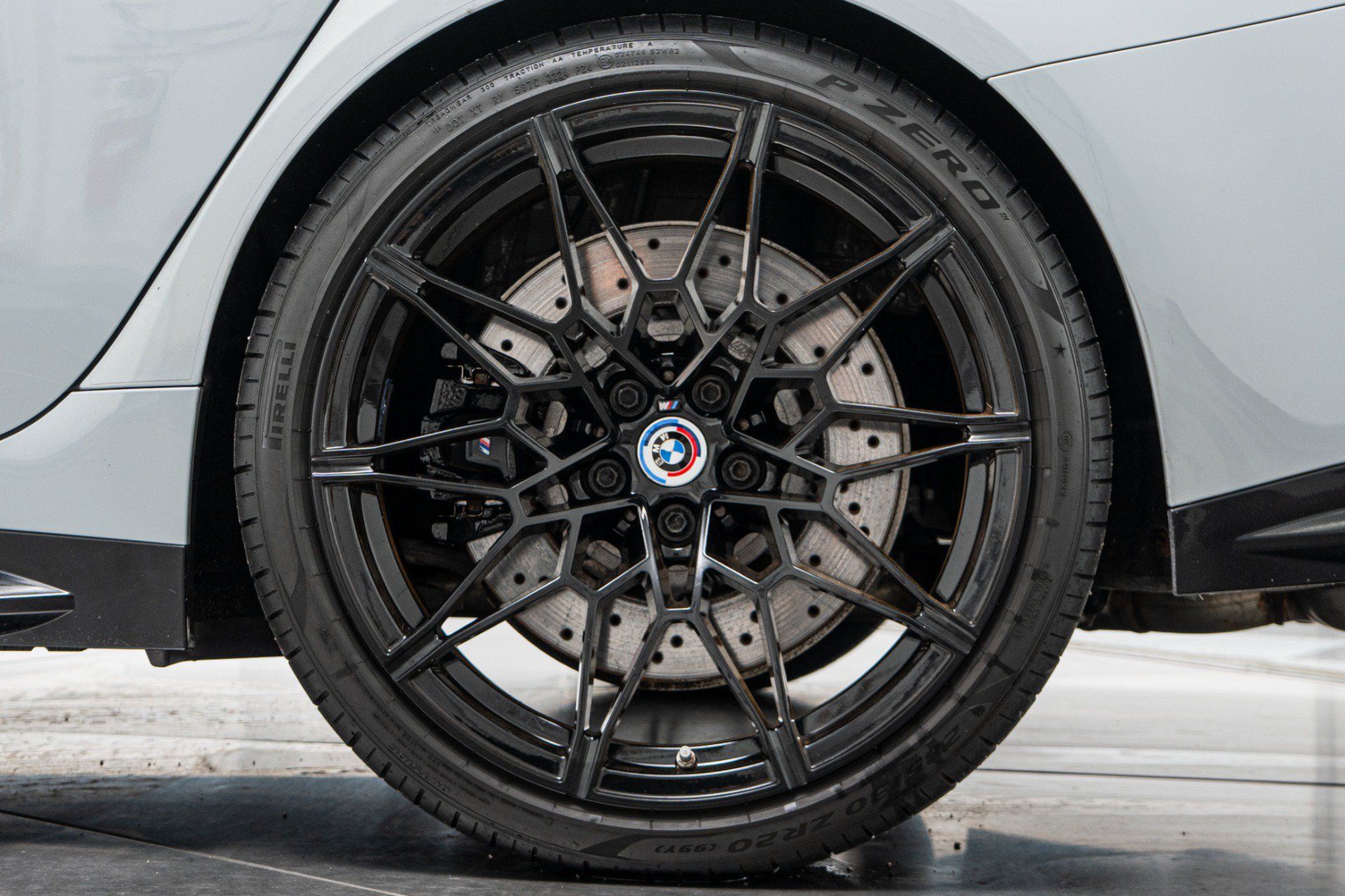 Used 2023 BMW M3 w/ M Carbon Exterior Package RWD image 11