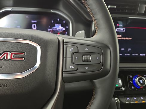 Certified 2024 GMC Sierra 1500 AT4 w/ AT4 Preferred Package AWD/4WD image 16