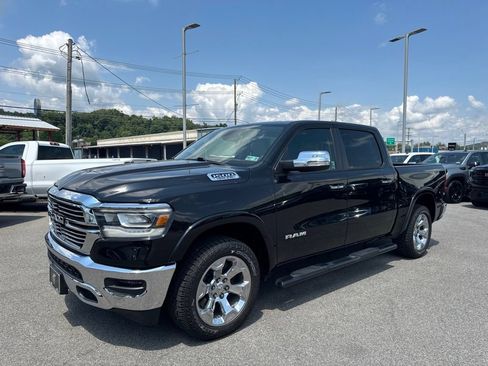 Used 2019 RAM 1500 Laramie AWD/4WD image 1