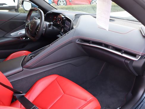 Used 2021 Chevrolet Corvette Stingray Coupe w/ Battery Protection Package image 28