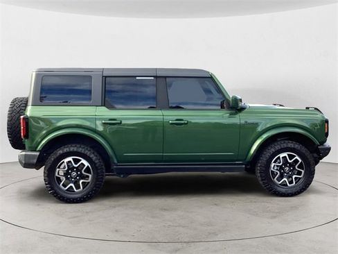 Used 2022 Ford Bronco Outer Banks image 6