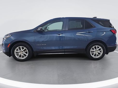 Certified 2024 Chevrolet Equinox LS w/ LS Convenience Package FWD image 7