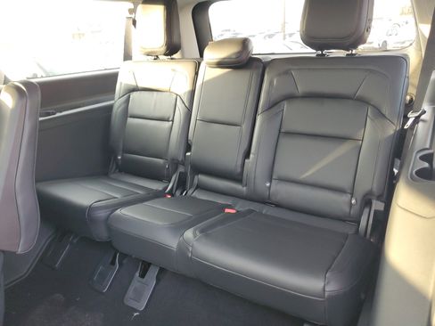 New 2026 Lincoln Navigator L Reserve image 32