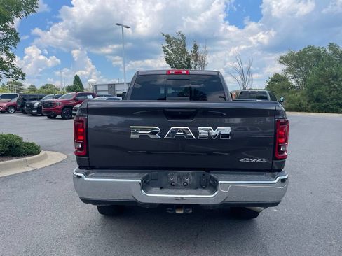 Used 2025 RAM 2500 Tradesman AWD/4WD image 6