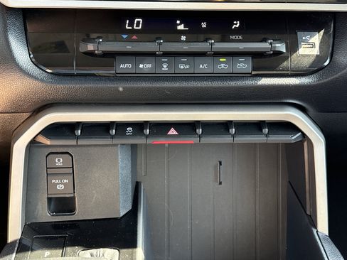 Used 2023 Toyota Tundra SR5 image 19