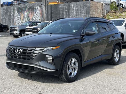 Used 2023 Hyundai Tucson SEL AWD/4WD image 3