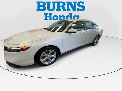 Certified 2023 Honda Accord LX image 4