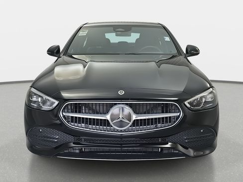 Used 2025 Mercedes-Benz C 300 Sedan image 2