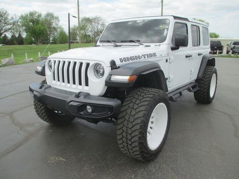 Used 2023 Jeep Wrangler Unlimited Sport image 10