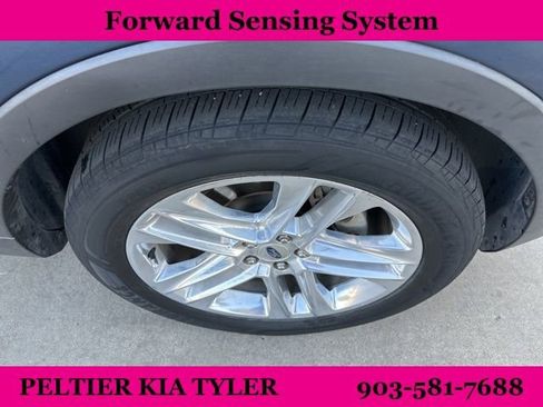 Used 2017 Ford Explorer XLT w/ Equipment Group 202A image 15