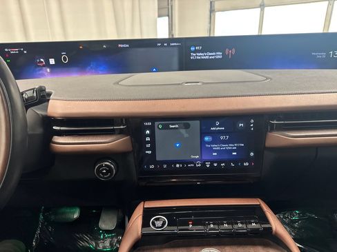 Used 2025 Lincoln Navigator L Reserve AWD/4WD image 19
