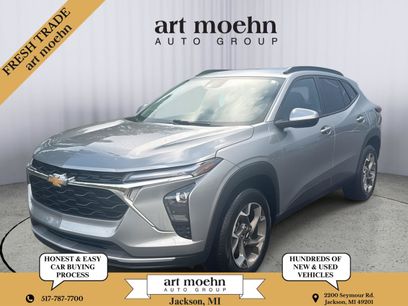 Used 2025 Chevrolet Trax LT w/ LT Convenience Package
