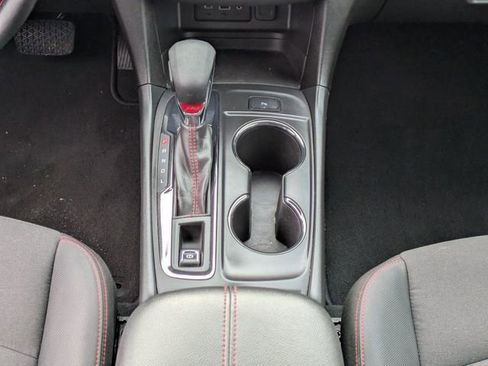 Used 2024 Chevrolet Equinox RS FWD image 20
