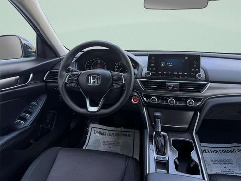 Used 2019 Honda Accord LX image 21