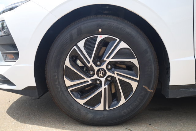 New 2026 Hyundai Sonata Blue FWD image 7