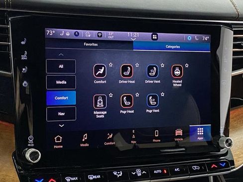 Used 2022 Jeep Grand Wagoneer Series III image 8