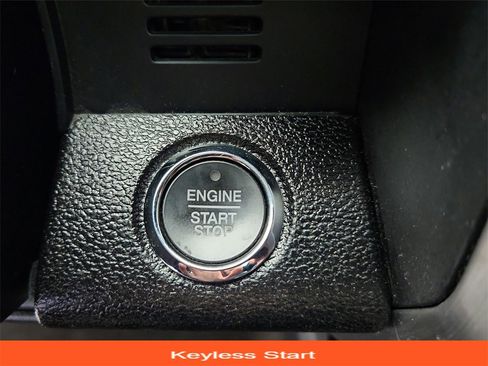 Used 2018 Ford F150 Platinum w/ Technology Package image 36