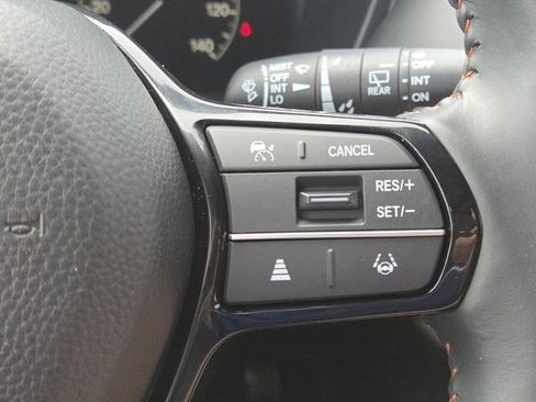 Used 2024 Honda HR-V Sport image 12