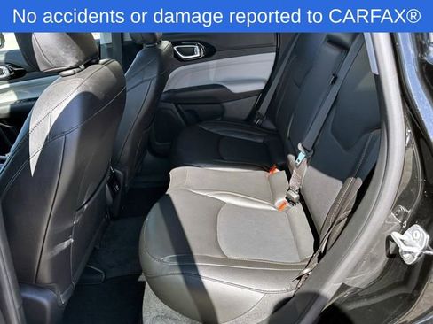 Used 2022 Jeep Compass Limited AWD/4WD image 13