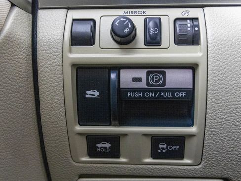 Used 2013 Subaru Legacy 2.5i Premium image 29