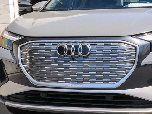 Used 2023 Audi Q4 e-tron Premium w/ Convenience Package AWD/4WD image 8