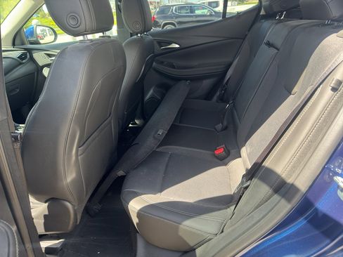 Used 2023 Buick Encore GX Select FWD image 4