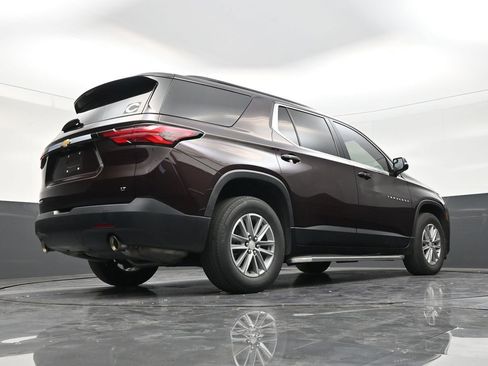 Used 2023 Chevrolet Traverse LT FWD image 25