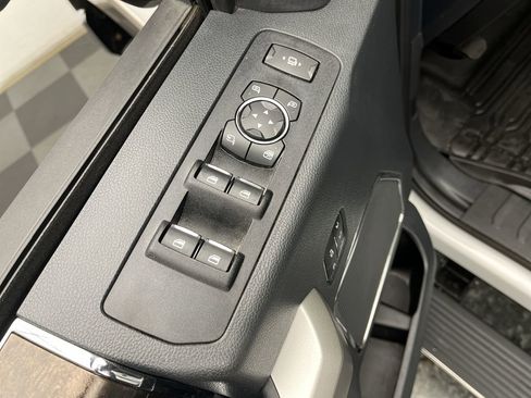 Used 2022 Ford F350 Lariat w/ Lariat Ultimate Package image 10