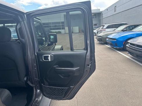 Used 2021 Jeep Wrangler Unlimited Sport AWD/4WD image 18
