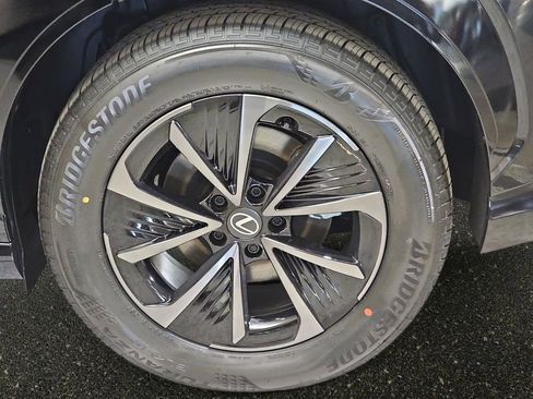 New 2026 Lexus RZ 450e AWD image 34