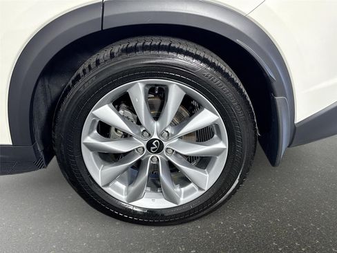 Used 2022 INFINITI QX50 Essential FWD image 33