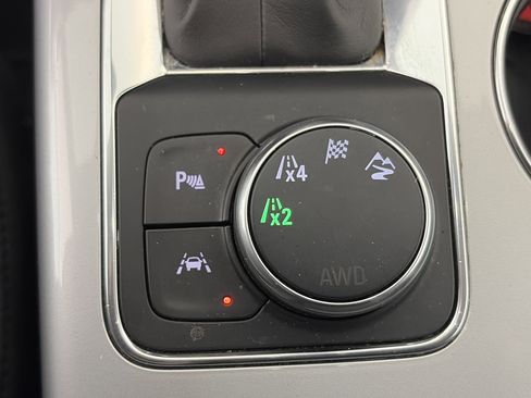 Certified 2024 Chevrolet Blazer LT w/ Convenience Package image 26