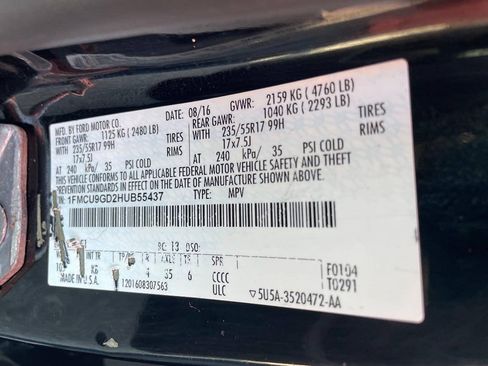 Used 2017 Ford Escape SE AWD/4WD image 31