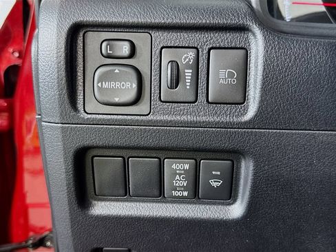 Used 2024 Toyota 4Runner SR5 Premium w/ Moonroof Package AWD/4WD image 16