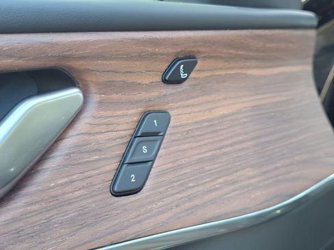 Used 2022 Jeep Grand Cherokee Summit w/ Advanced Protech Group IV image 24