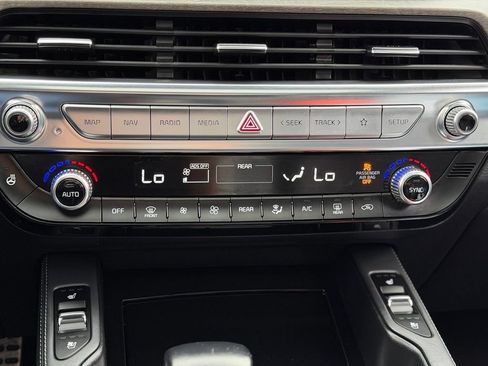 Used 2022 Kia Telluride SX AWD/4WD image 14