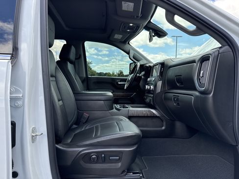 Used 2022 GMC Sierra 2500 Denali AWD/4WD image 32