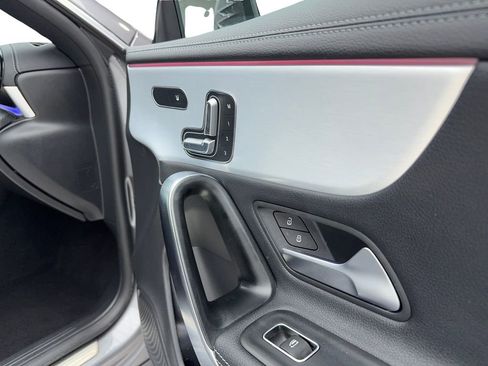 Used 2023 Mercedes-Benz CLA 250 image 49