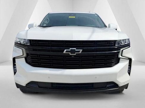 Used 2024 Chevrolet Tahoe RST w/ Luxury Package image 2