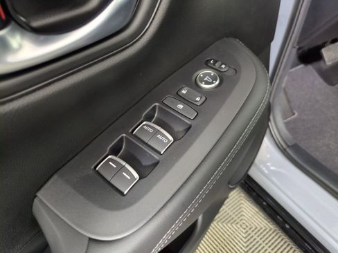 New 2026 Honda HR-V EX-L image 11