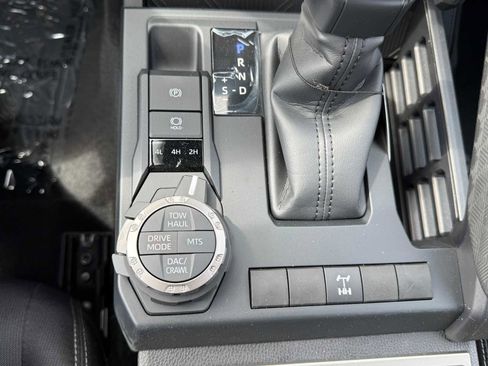 New 2026 Toyota Tacoma TRD Off-Road AWD/4WD image 19