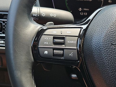 Used 2025 Honda Civic Sport image 21