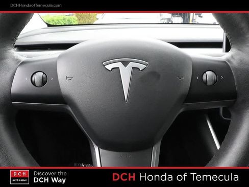 Used 2021 Tesla Model Y Long Range AWD/4WD image 8